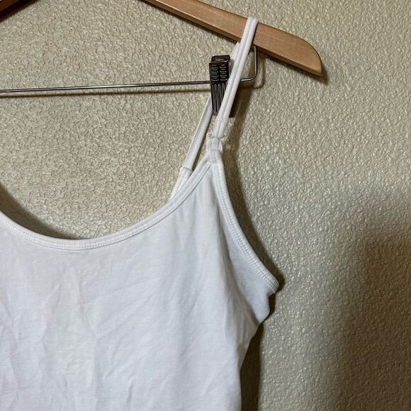 NWOT Maternity White Tanks Size S - Picture 9 of 9